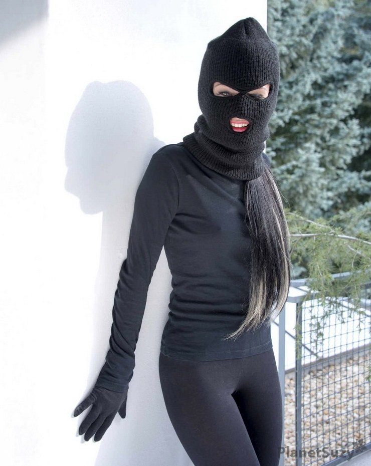 Lexi Dona - Fuck Hot Robber Girl FullHD