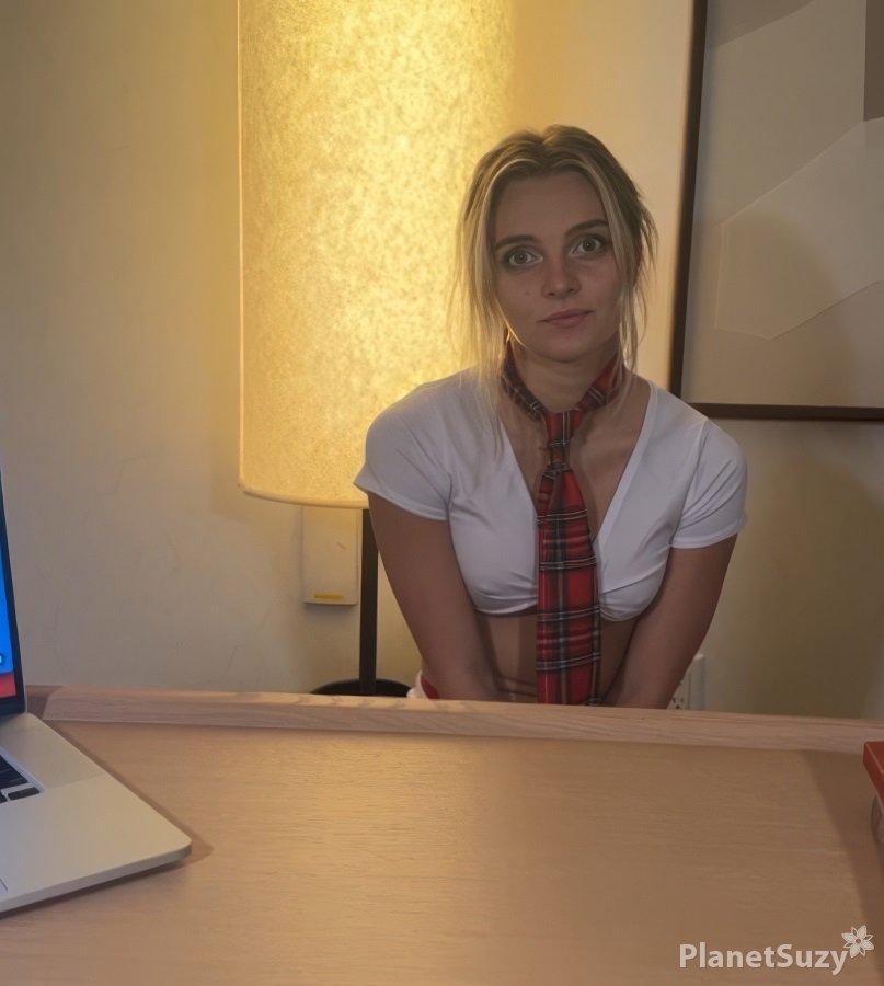 Trippie Bri - Sex With A Young Student In The Principal's Office HD