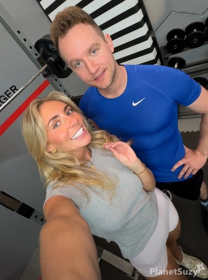 Bonnie Blue - British Woman Fucks Her Trainer In The Gym FullHD