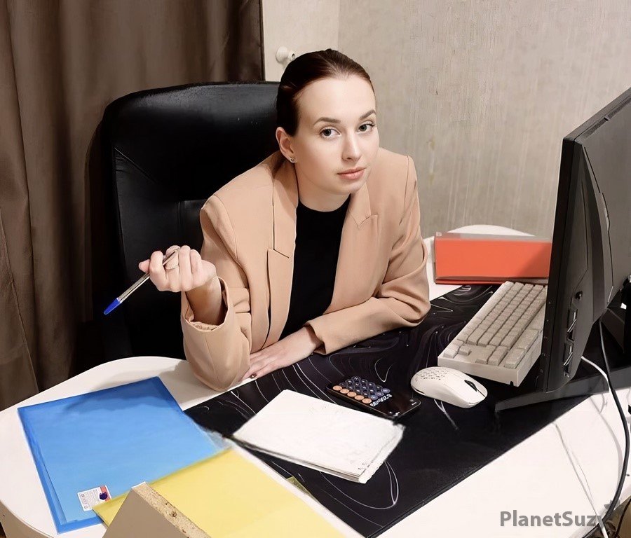 Anna Bali - My Boss Made Me An Unexpected Sex Offer UltraHD/4K