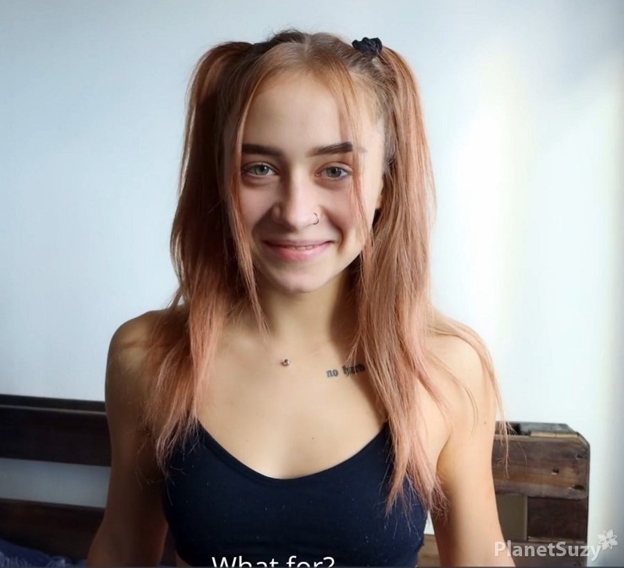 Molly Kelt - She Fuck For New Iphone FullHD