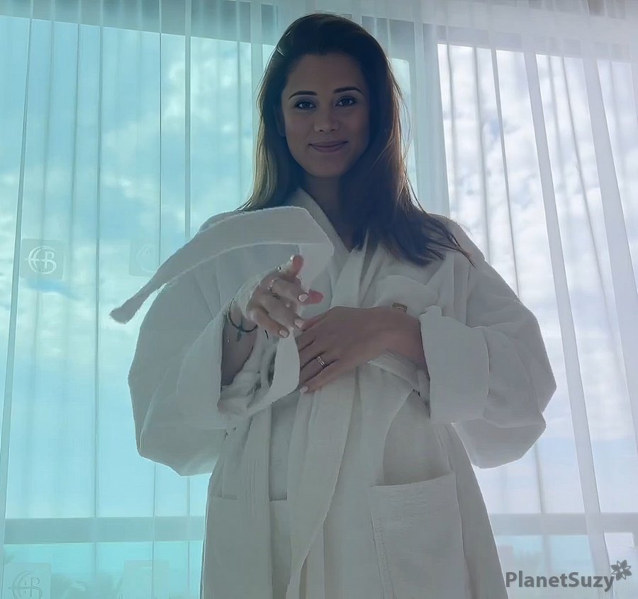 Caprice - Morning Surprise FullHD 1080p