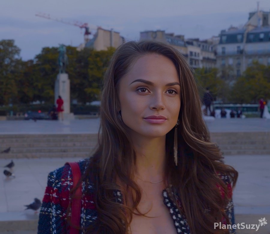 Tori Black - The Luxurious Wife Of A Wealthy Businessman Fell In Love With Her Driver FullHD