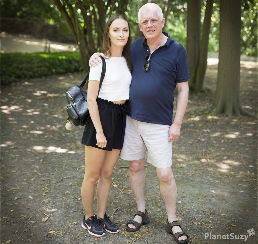 Sasha Sparrow - Sexy Forest Walk Turns into Fucking for Young Student and Older Man FullHD 1080p