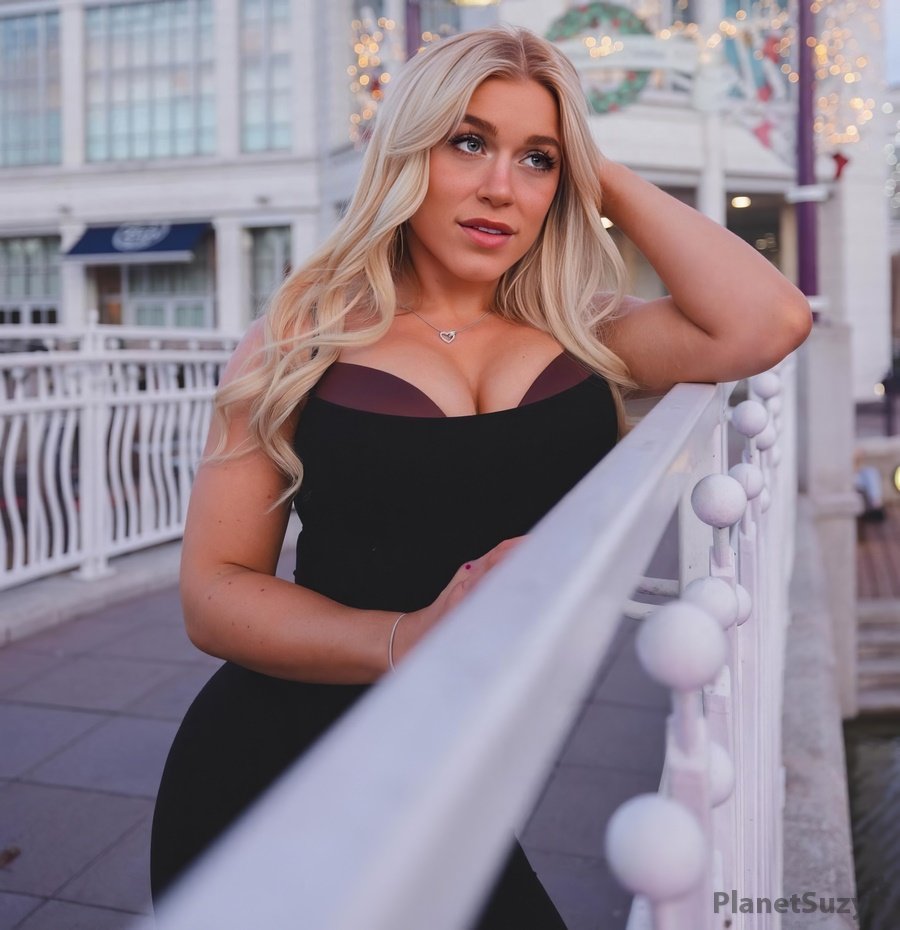 Elle Brooke - Sexy British Babe On Date With BBC FullHD 1080p