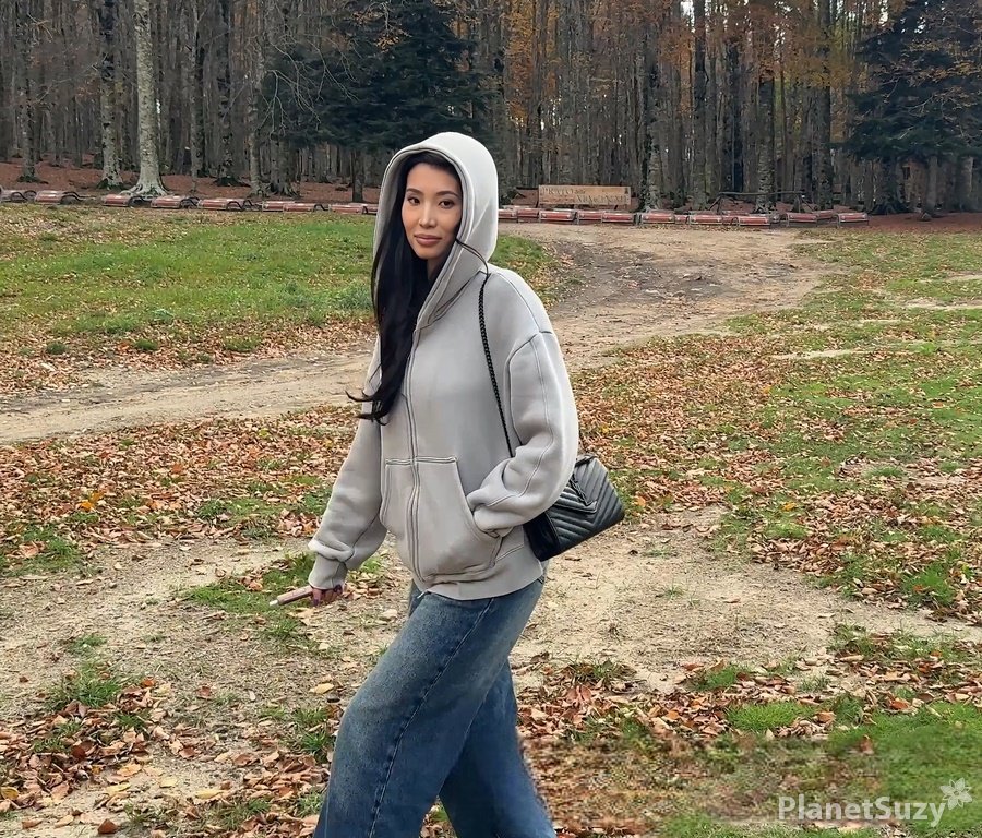 Lonely Meow - Autumn Wild Sex In Forest UltraHD/4K 2160p