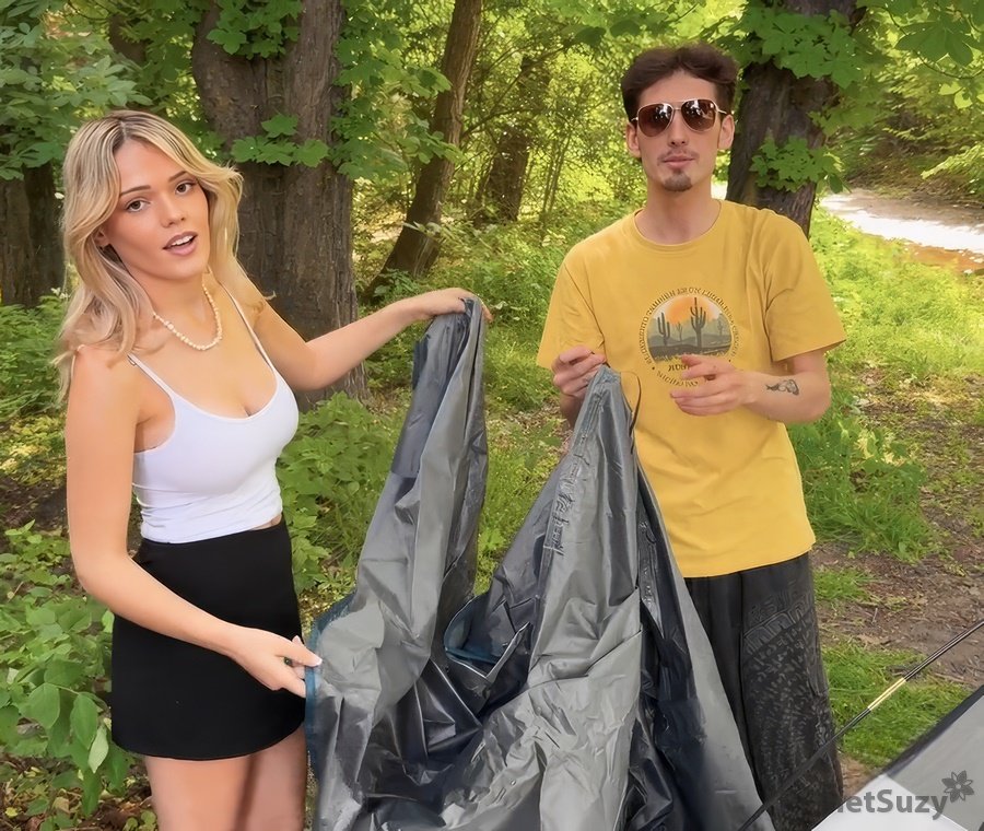 Jade Jadore - Guy Buys Sex with a Tourist Girl from Her Boyfriend HD 720p