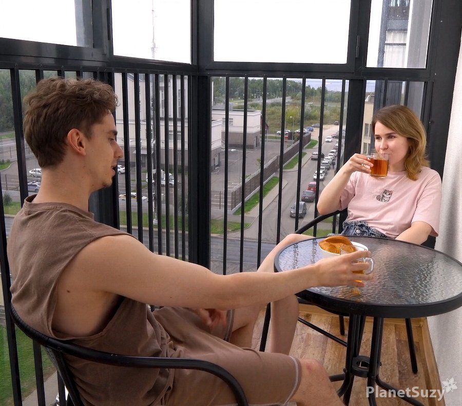 Iris Murai - Russian Friends Played Strip Cards FullHD 1080p