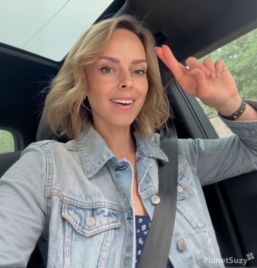 Serenity Cox - Sweaty Car Cheating FullHD 1080p