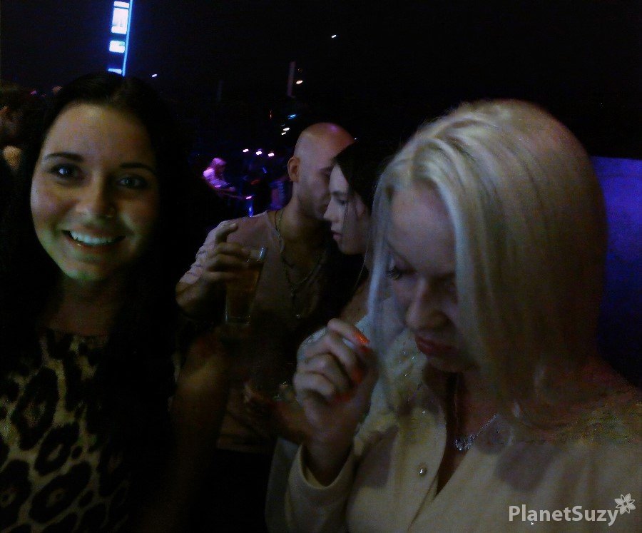 Unknown - Two Guys Picked Up Two Girls at a Nightclub HD 720p